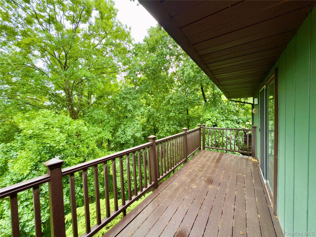 Exterior, Wood Texture Flooring