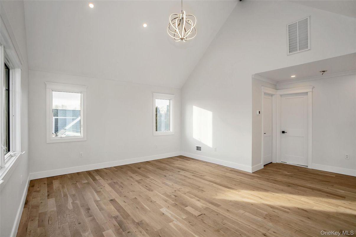 Empty room, Interior, Pendant Lights, Recessed Lighting, Wood Texture Flooring