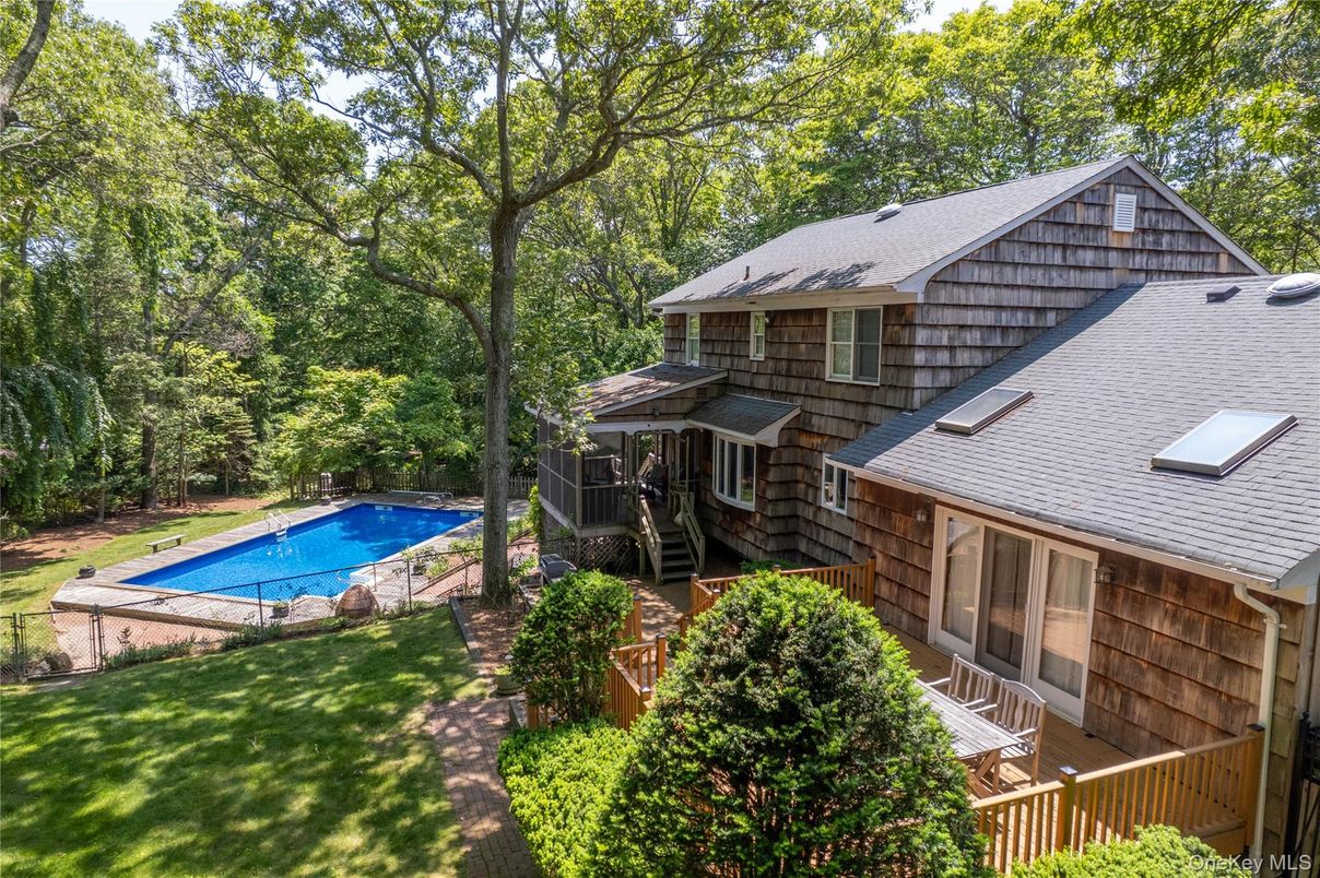 Backyard, Exterior, Pool