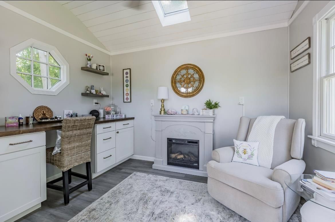 Fireplace, Home Office, Interior, Wood Texture Flooring