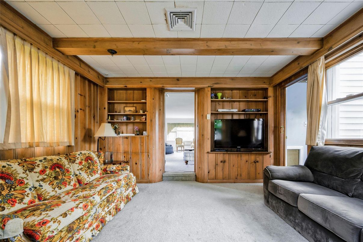 Interior, Wooden Beams, Wooden Walls