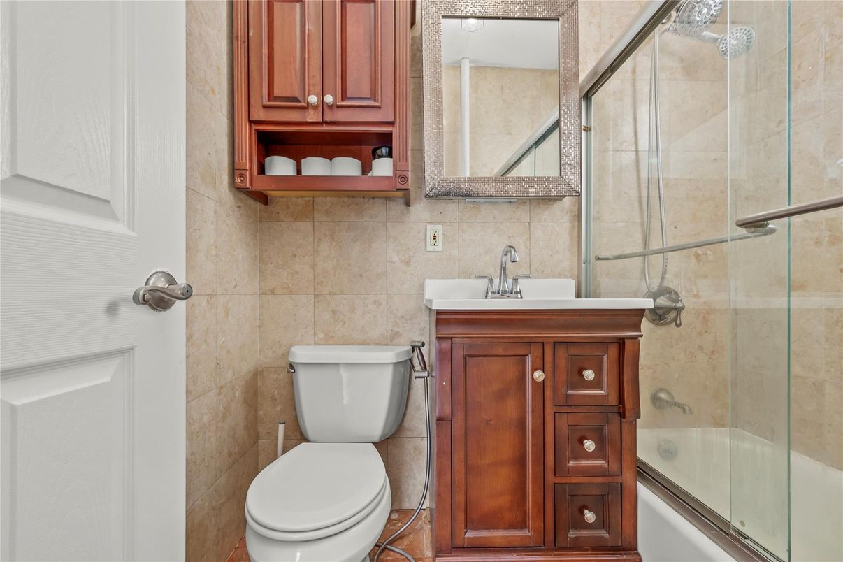 Bathroom, Glass Shower, Interior