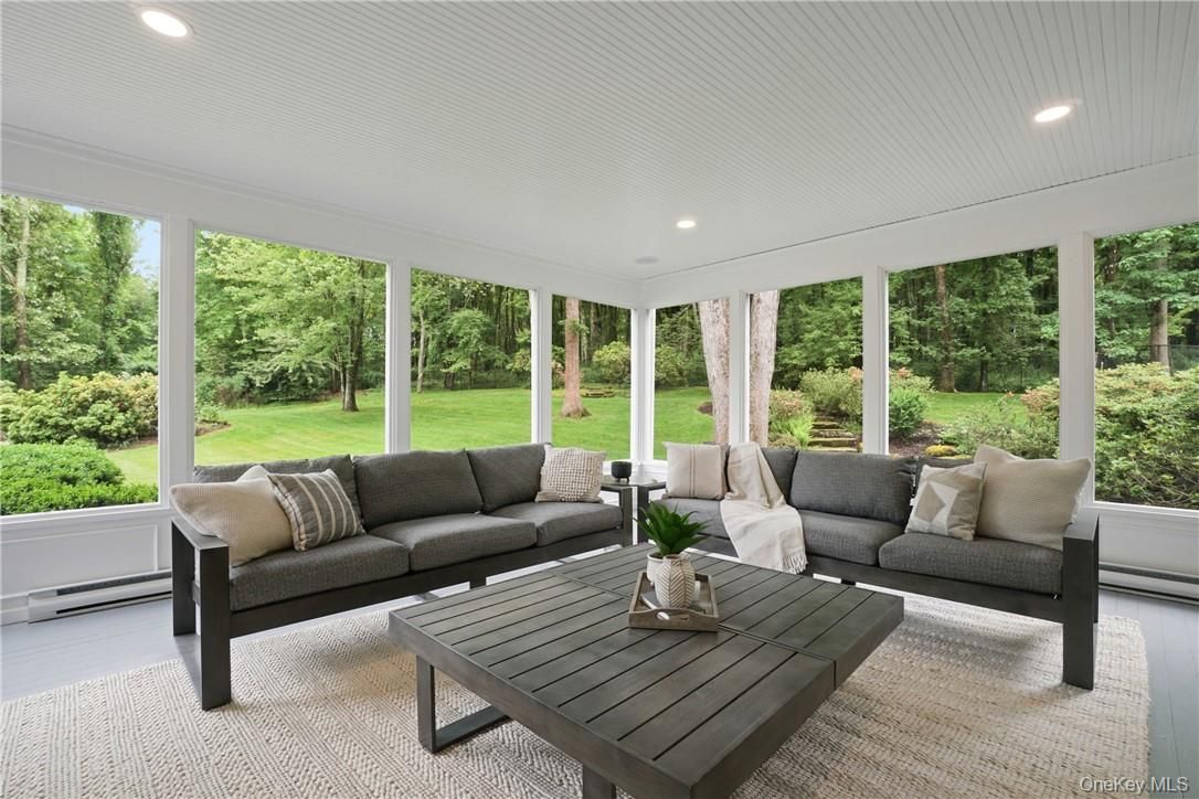 Interior, Living room, Recessed Lighting, Sun Room