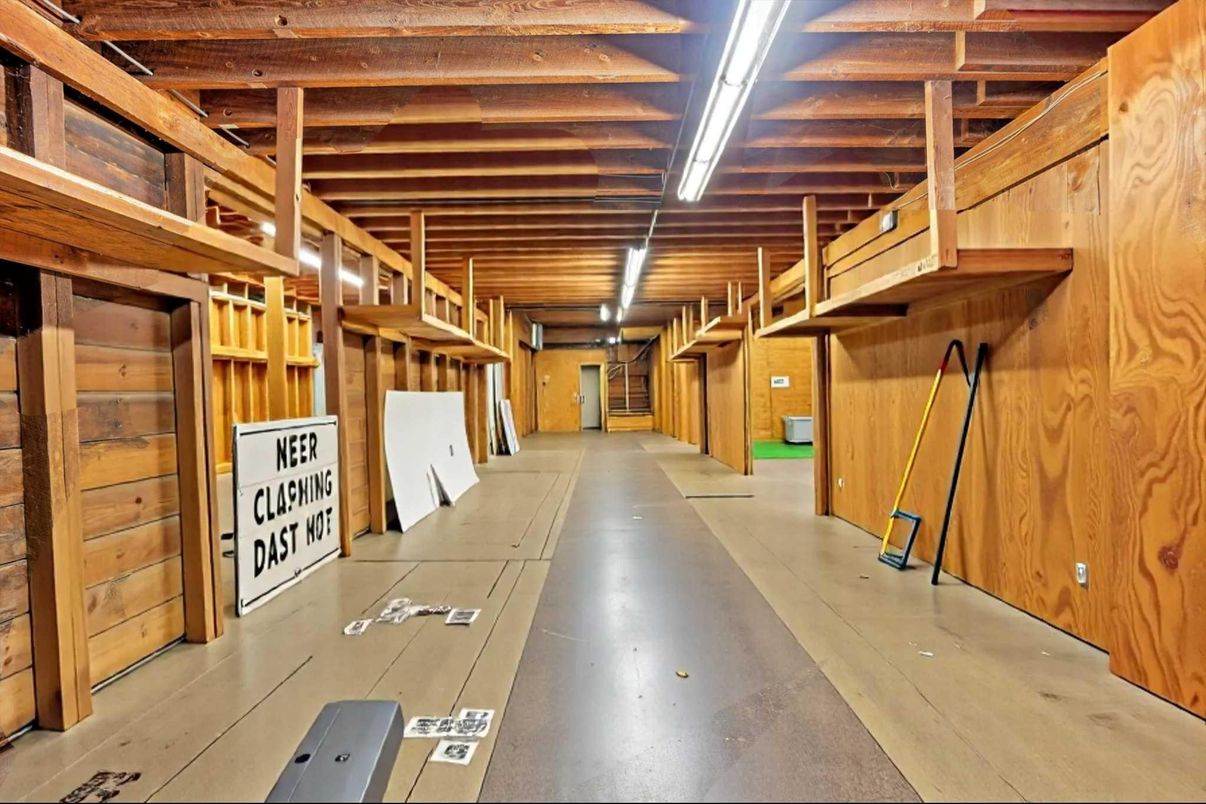 Interior, Wooden Beams, Wooden Walls