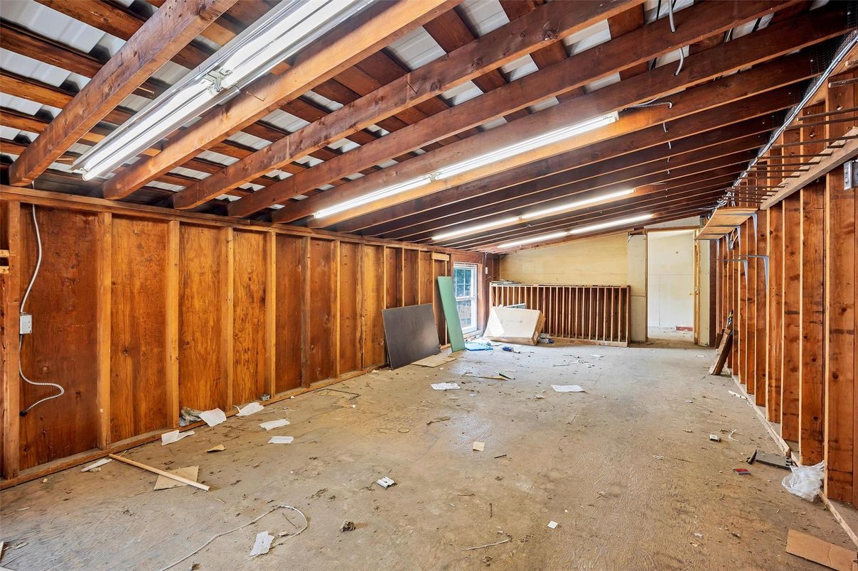 Interior, Wooden Beams, Wooden Walls
