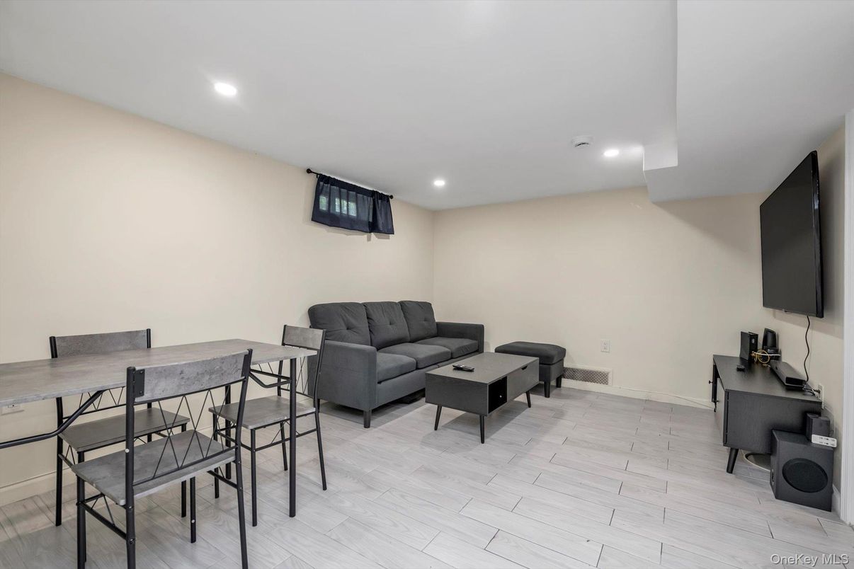 Dining room, Interior, Living room, Recessed Lighting, Wood Texture Flooring