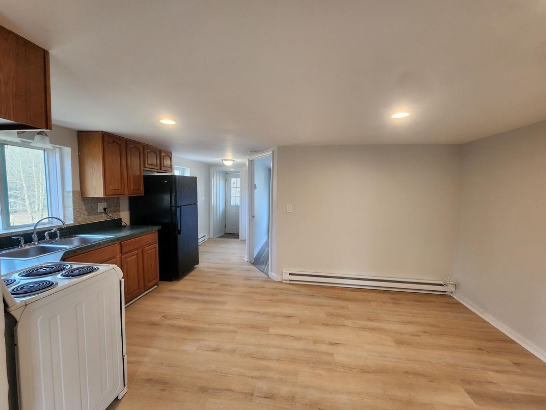 Interior, Kitchen, Recessed Lighting, Wood Texture Flooring