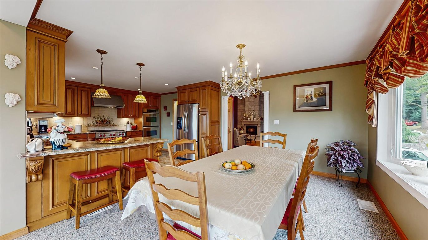 Chandelier, Dining room, Interior, Kitchen, Pendant Lights, Recessed Lighting