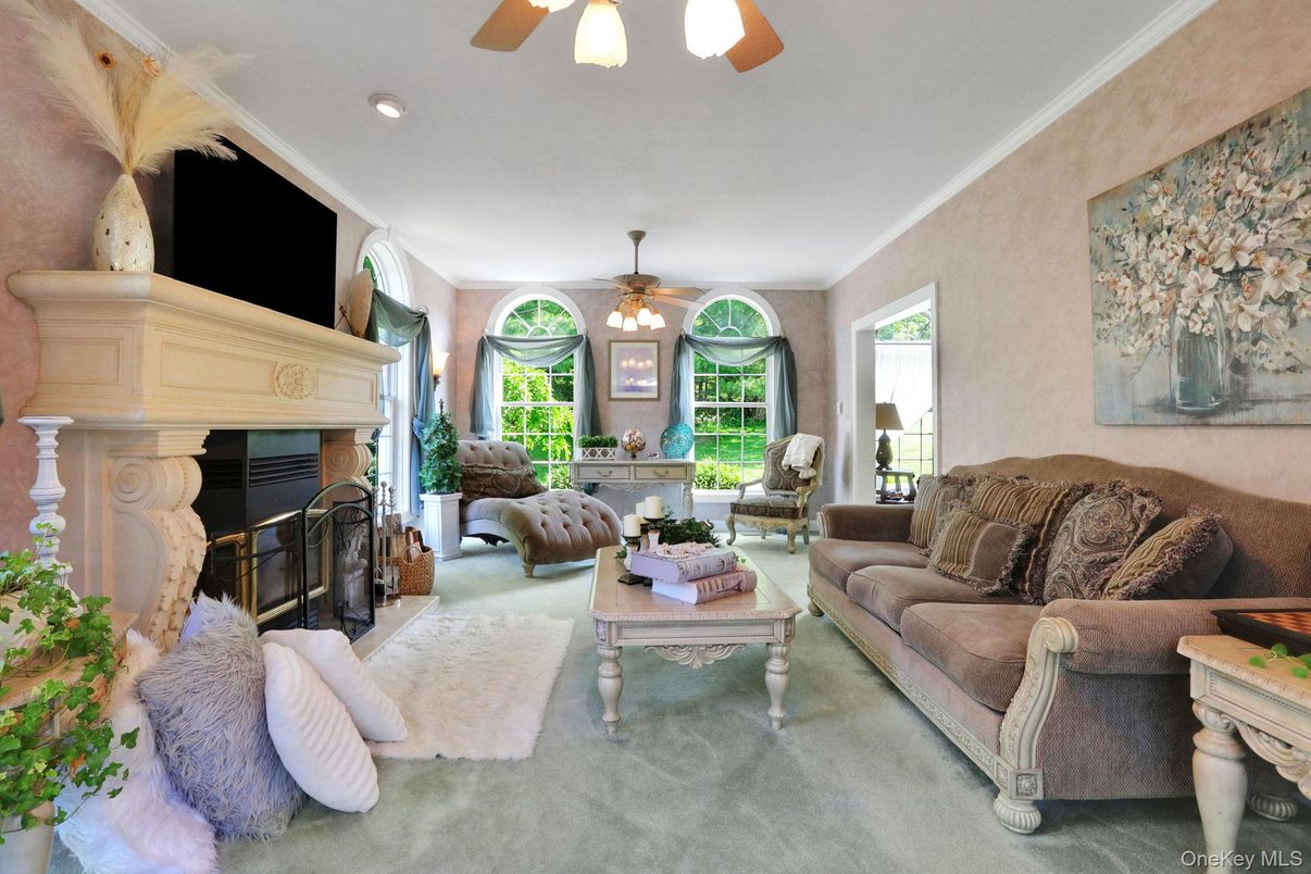 Fireplace, Interior, Living room, Recessed Lighting