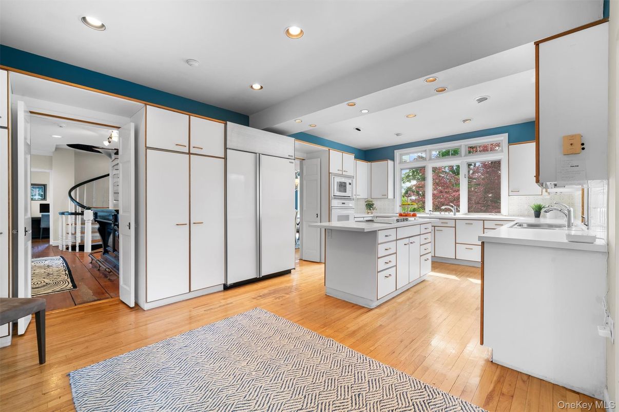 Interior, Kitchen, Recessed Lighting, Wood Texture Flooring