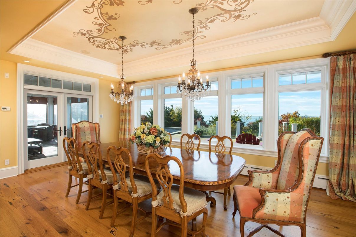 Chandelier, Dining room, Interior, Wood Texture Flooring