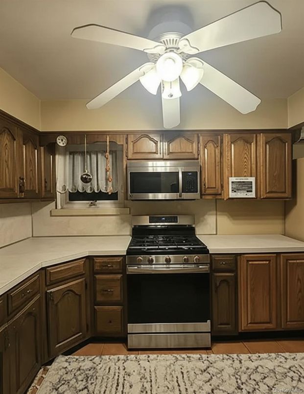 Interior, Kitchen, Stainless Steel Appliances