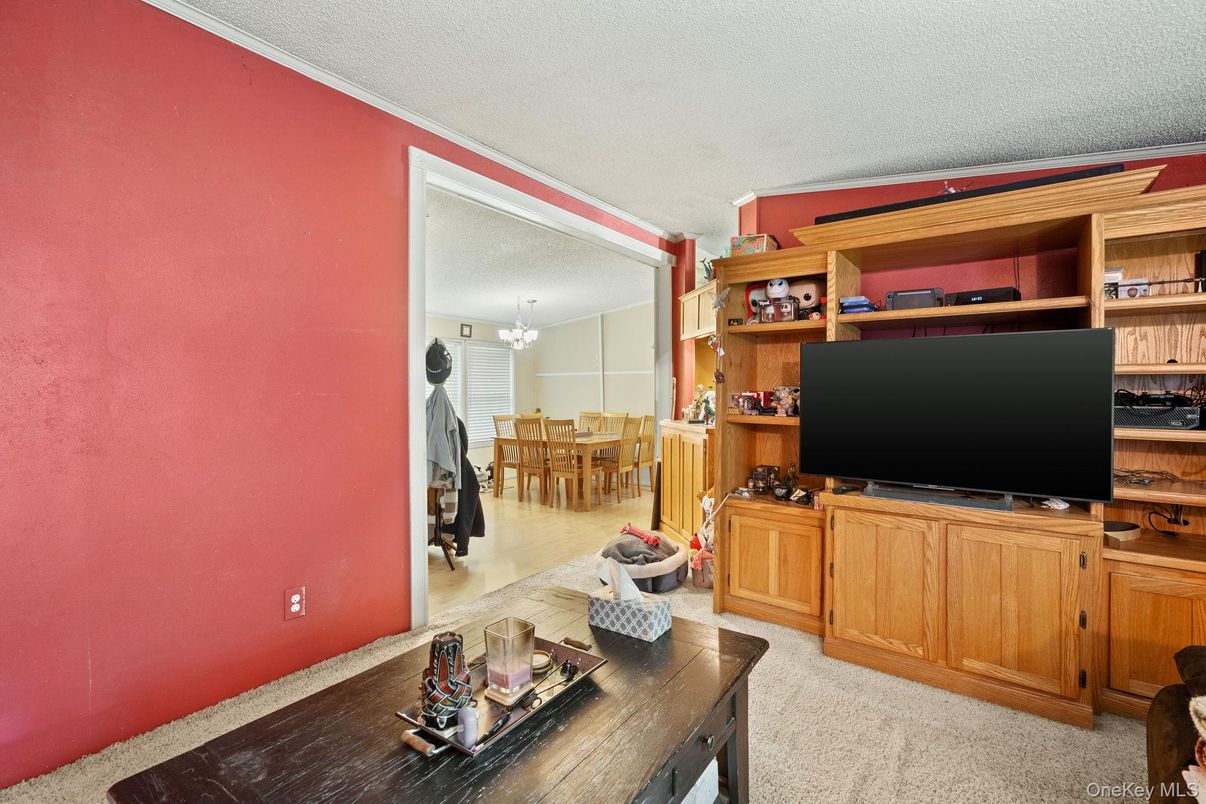Dining room, Interior