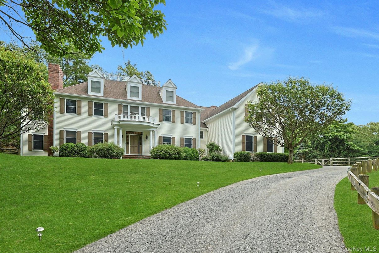 Backyard, Exterior, Facade, Georgian