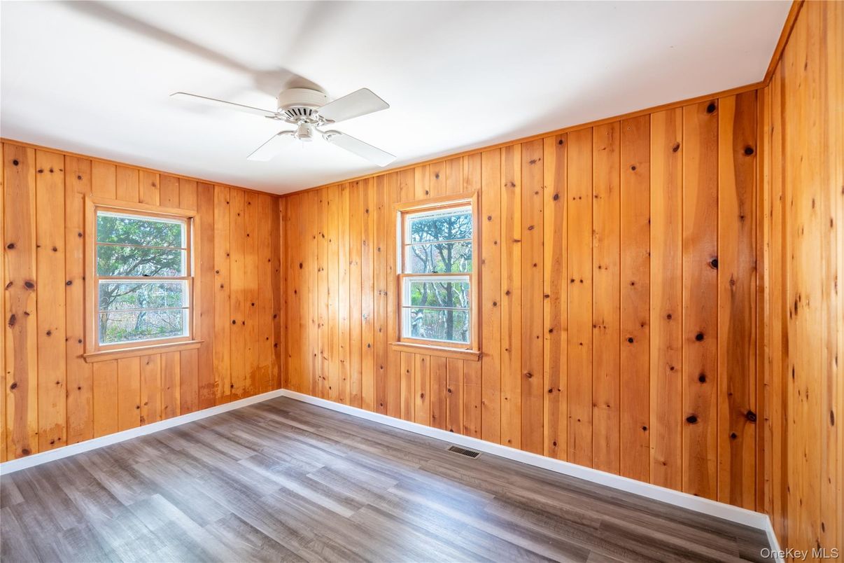 Empty room, Interior, Wood Texture Flooring, Wooden Walls
