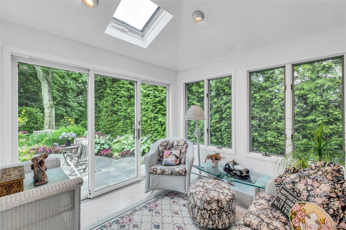 Interior, Recessed Lighting, Sun Room