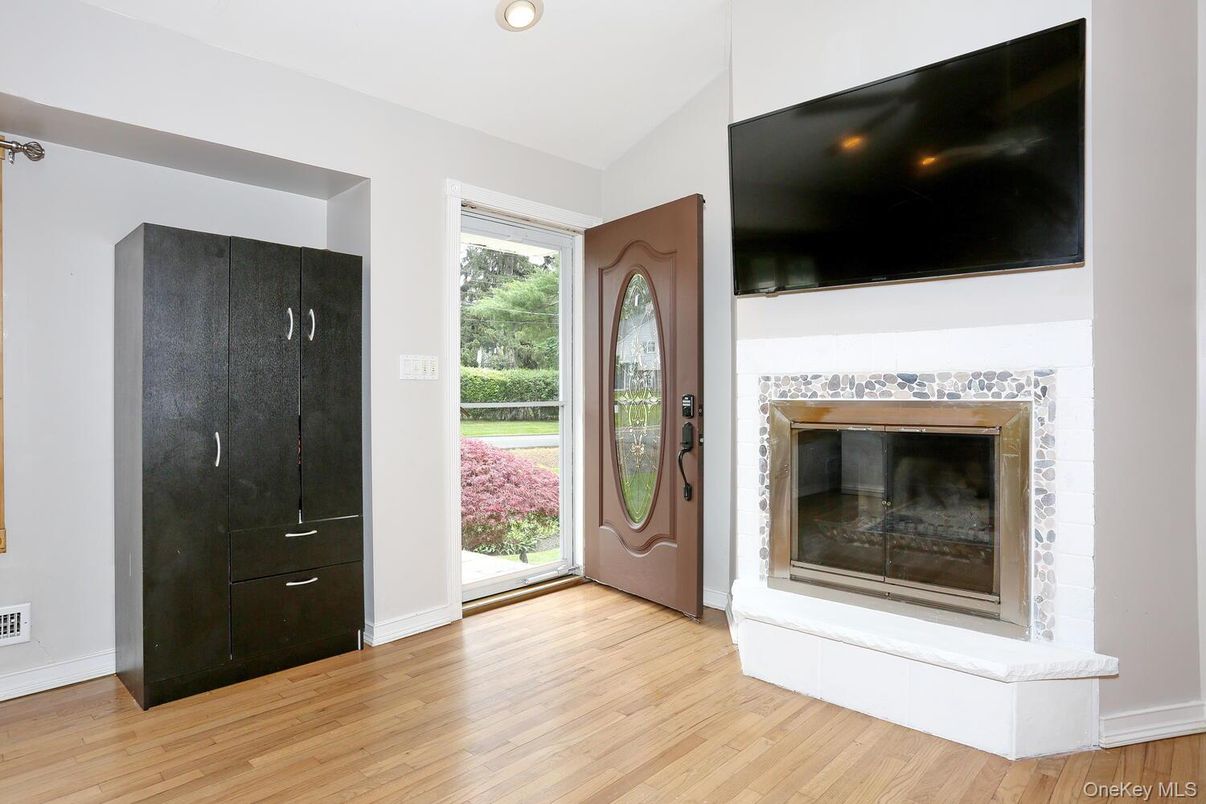 Fireplace, Interior, Recessed Lighting, Wood Texture Flooring