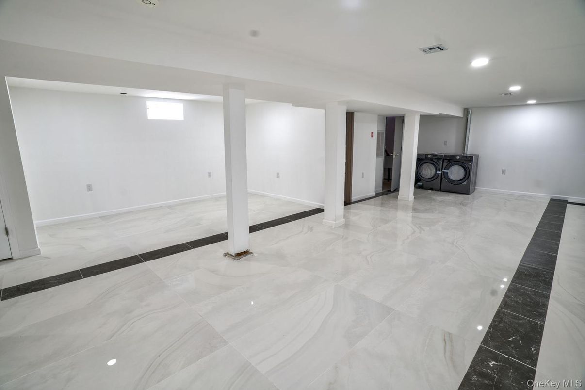 Interior, Marble, Recessed Lighting