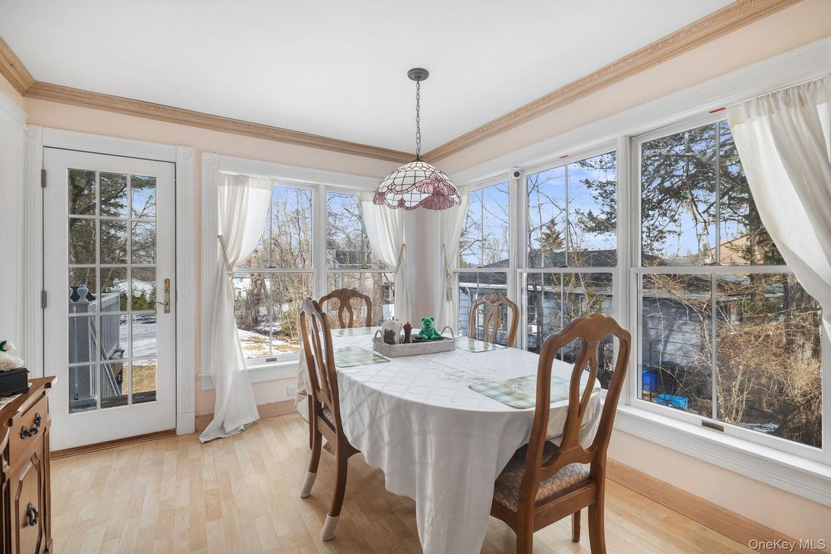 Dining room, Interior, Pendant Lights, Wood Texture Flooring