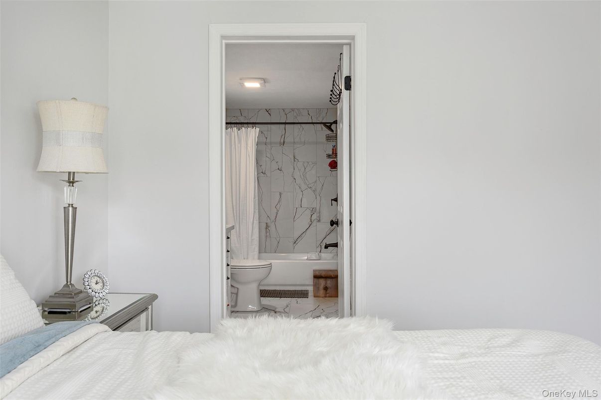Bathroom, Bedroom, Interior