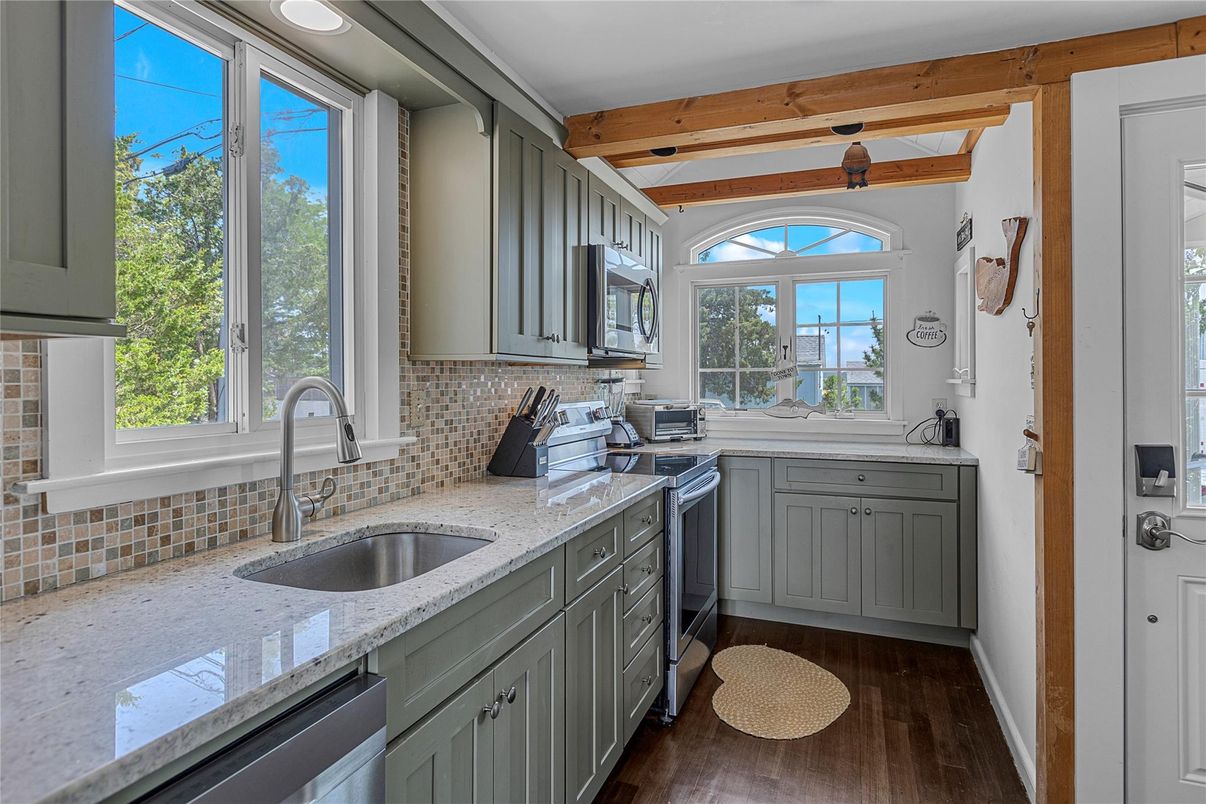Interior, Kitchen, Pendant Lights, Wooden Beams, Wood Texture Flooring