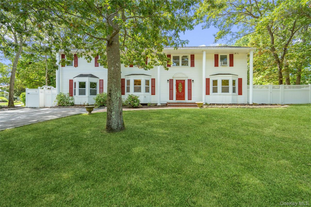 Backyard, Exterior, Facade, Georgian