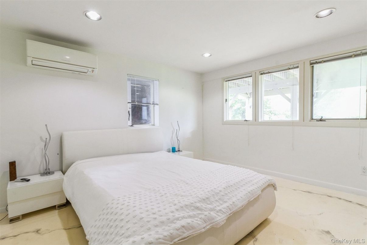 Bedroom, Interior, Marble, Recessed Lighting
