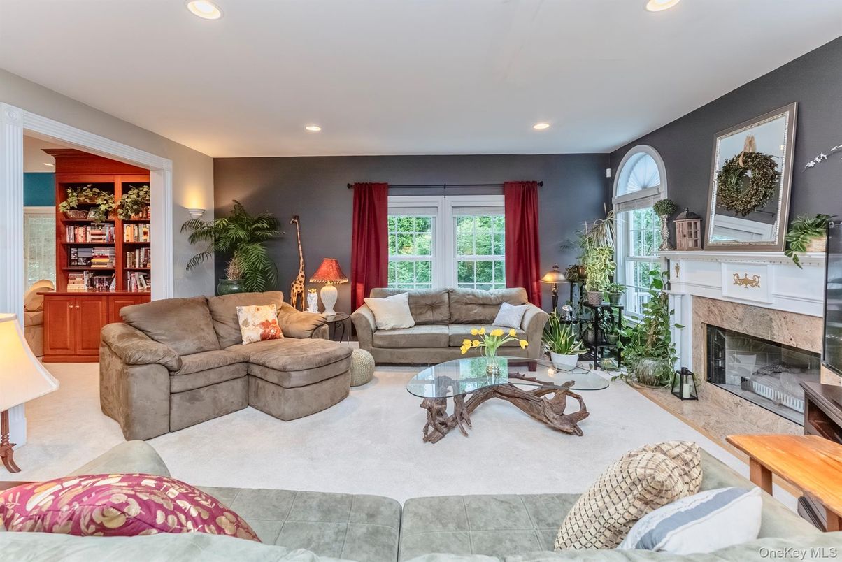 Fireplace, Interior, Living room, Recessed Lighting