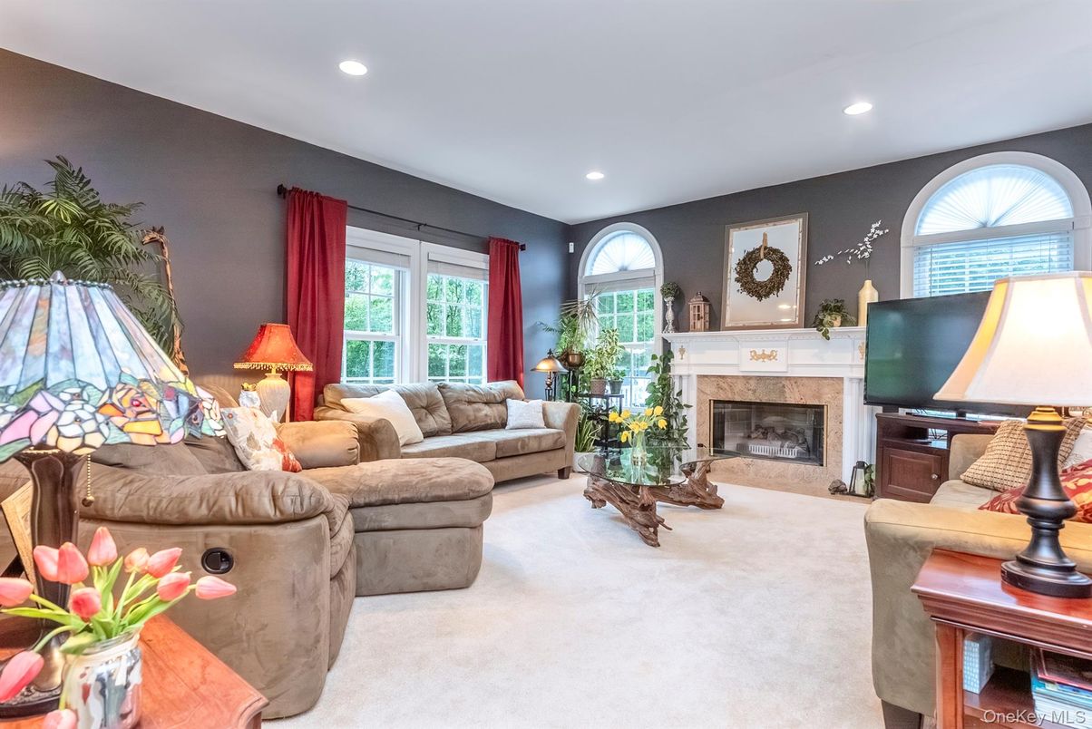 Fireplace, Interior, Living room, Recessed Lighting