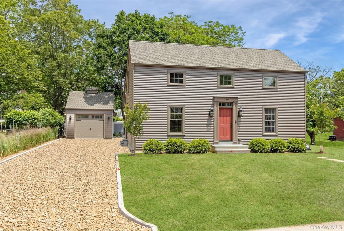Attached, Backyard, Exterior, Facade, Georgian