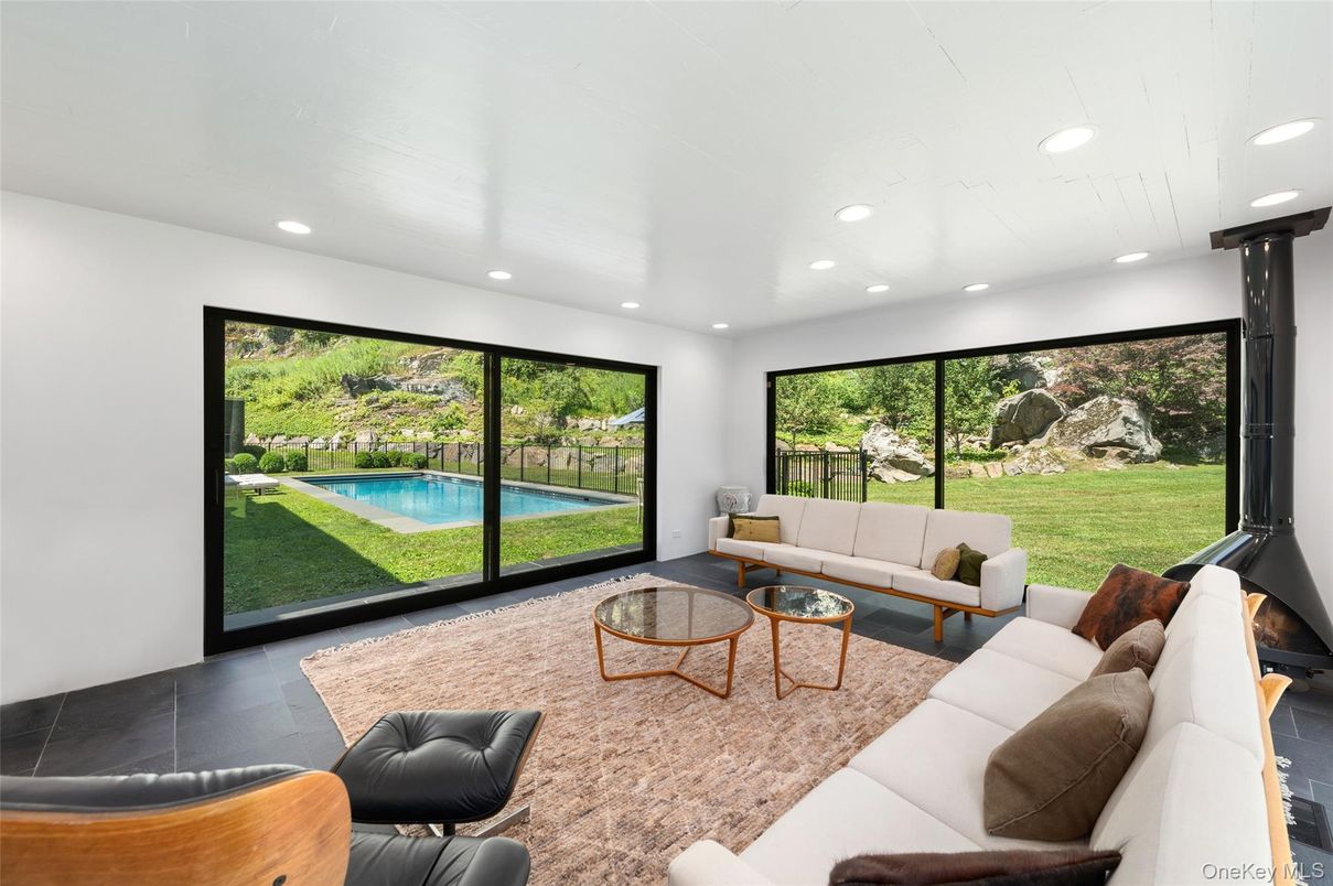 Interior, Living room, Recessed Lighting