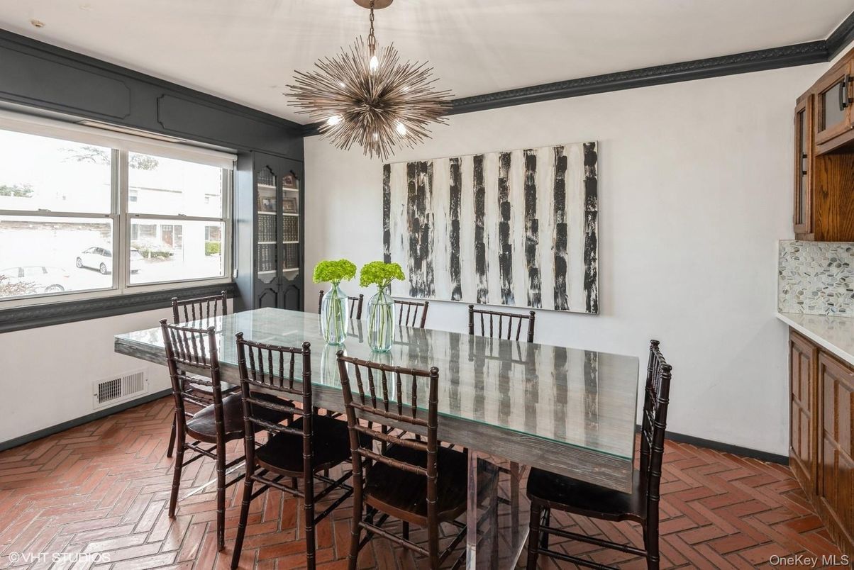 Dining room, Interior, Pendant Lights