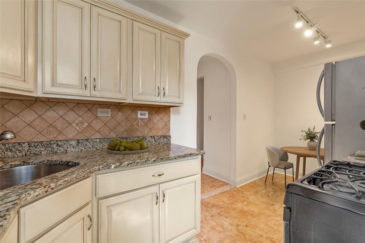 Interior, Kitchen
