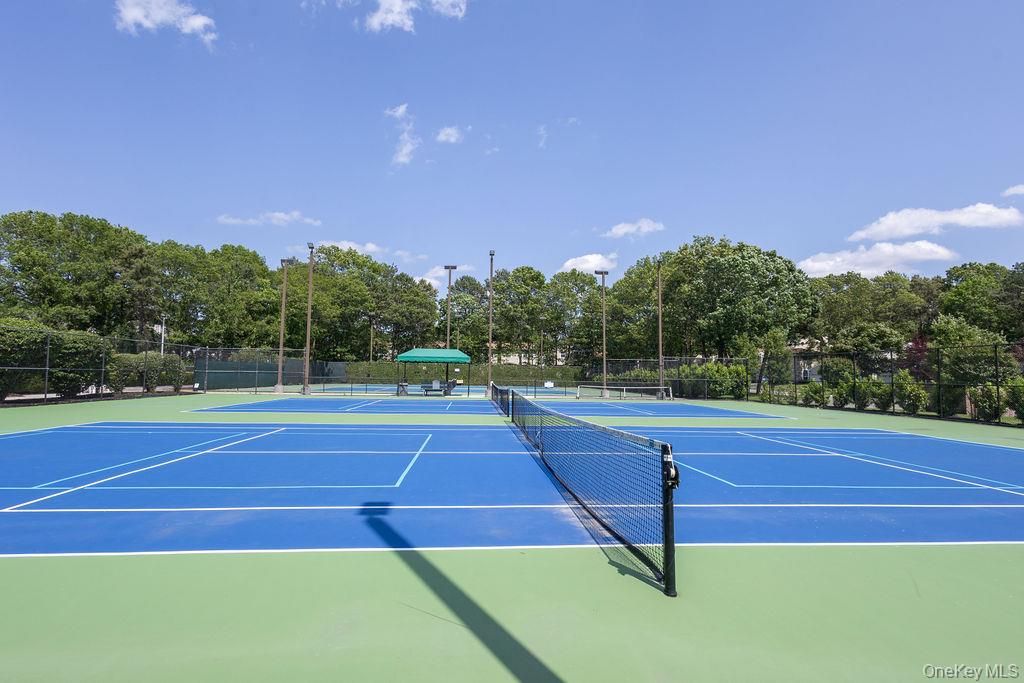 Exterior, Tennis Courts