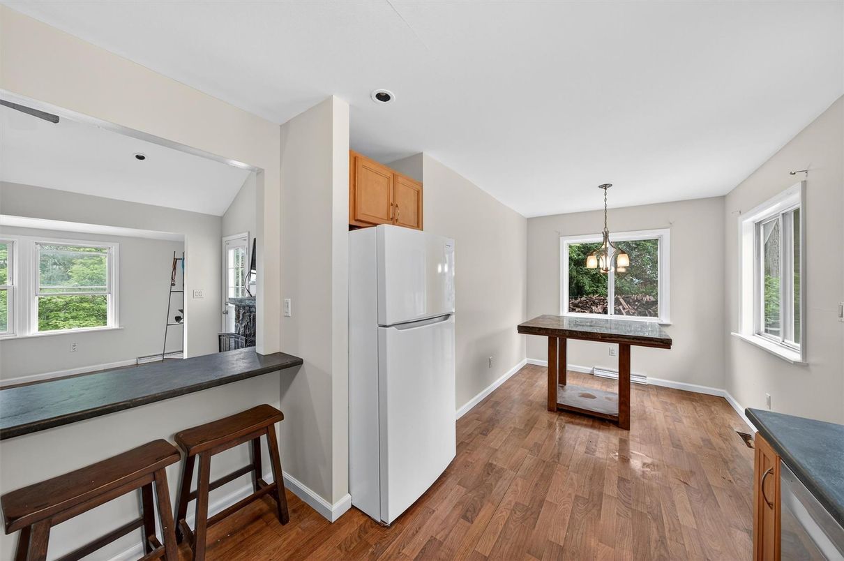 Interior, Kitchen, Pendant Lights, Recessed Lighting, Wood Texture Flooring