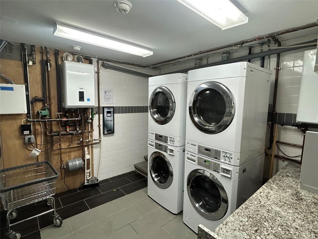 Interior, Washer
