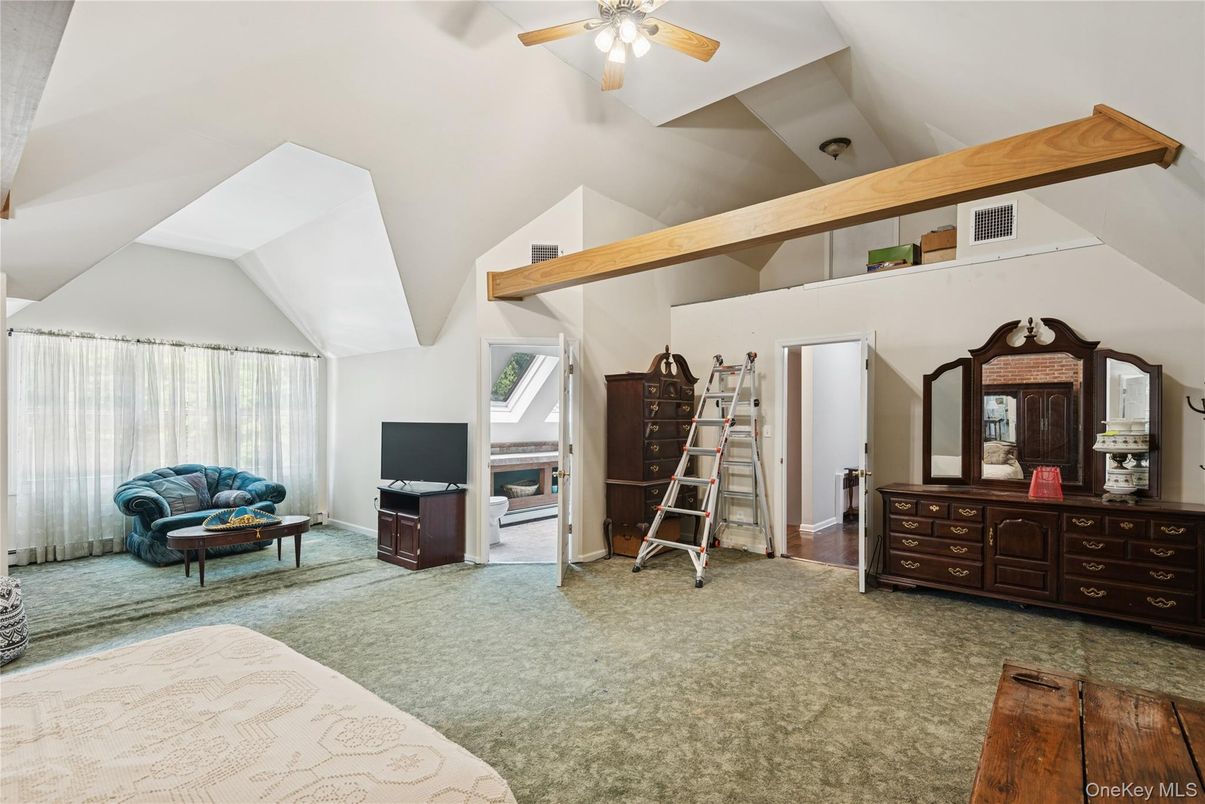 Interior, Wooden Beams