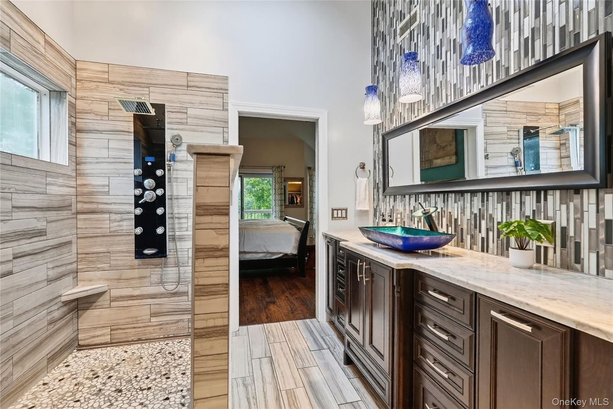 Bathroom, Interior, Pendant Lights, Wood Texture Flooring, Wooden Walls
