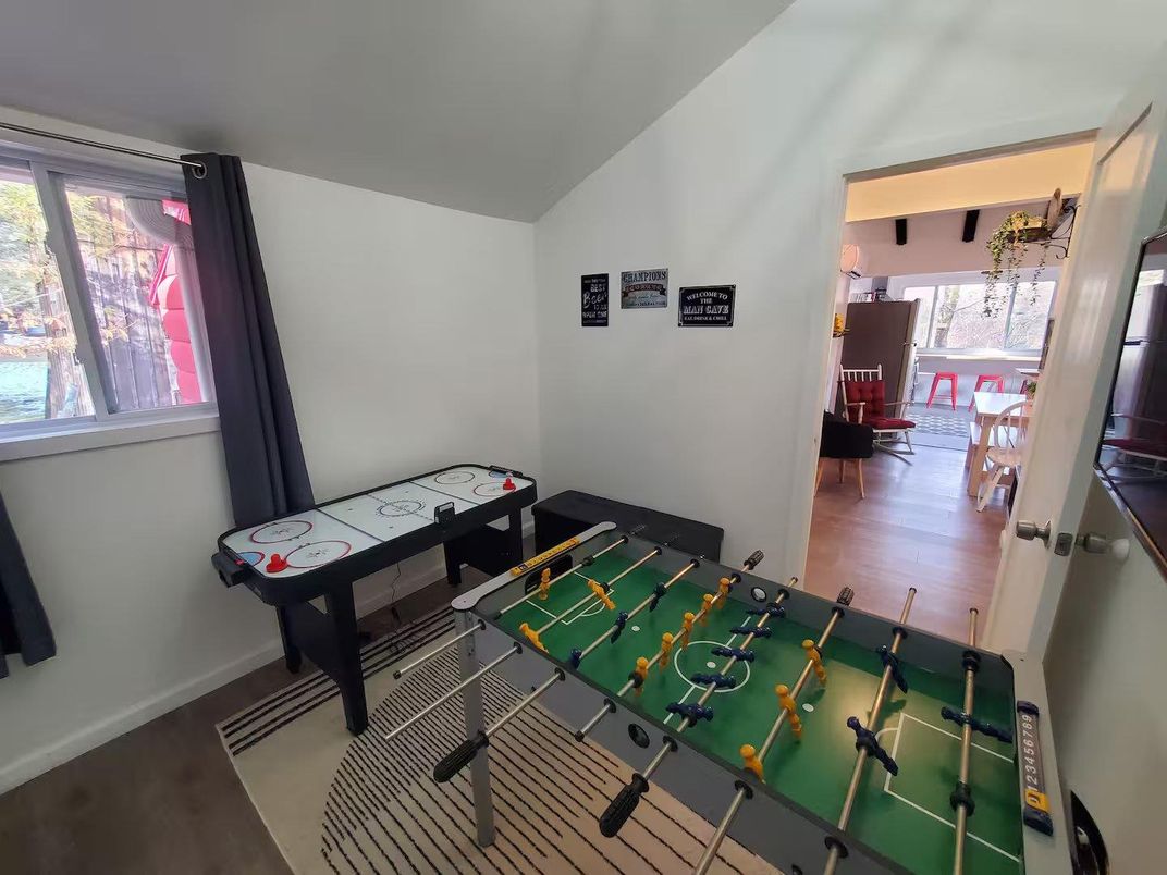 Game Room, Interior, Wood Texture Flooring