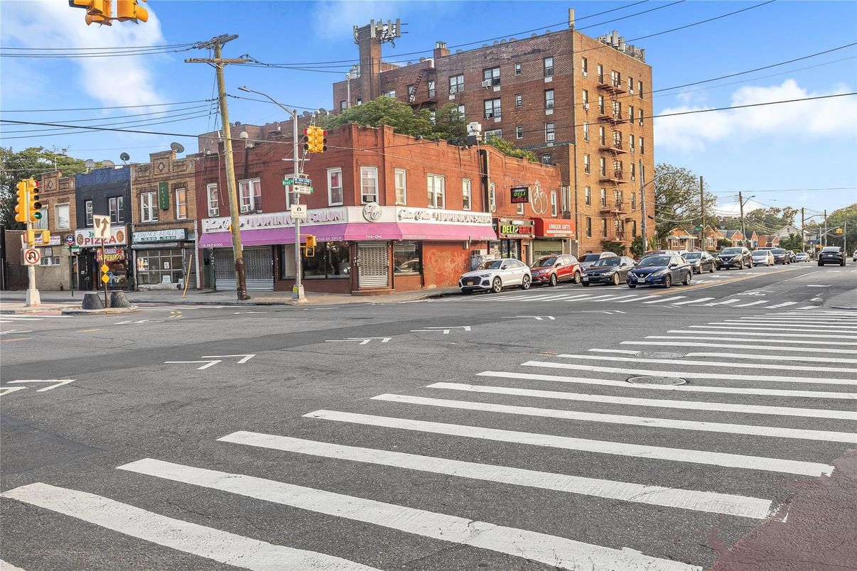 Exterior, Facade, Condo Building