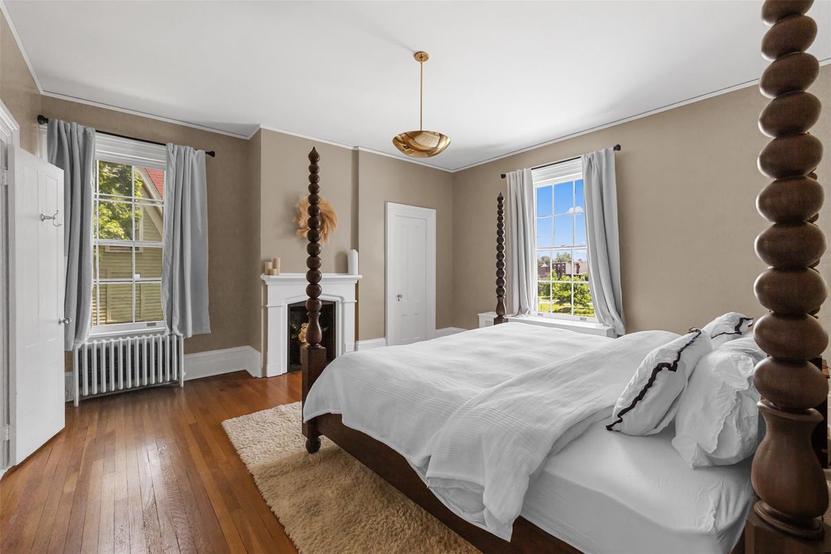 Bedroom, Fireplace, Interior, Pendant Lights, Wood Texture Flooring