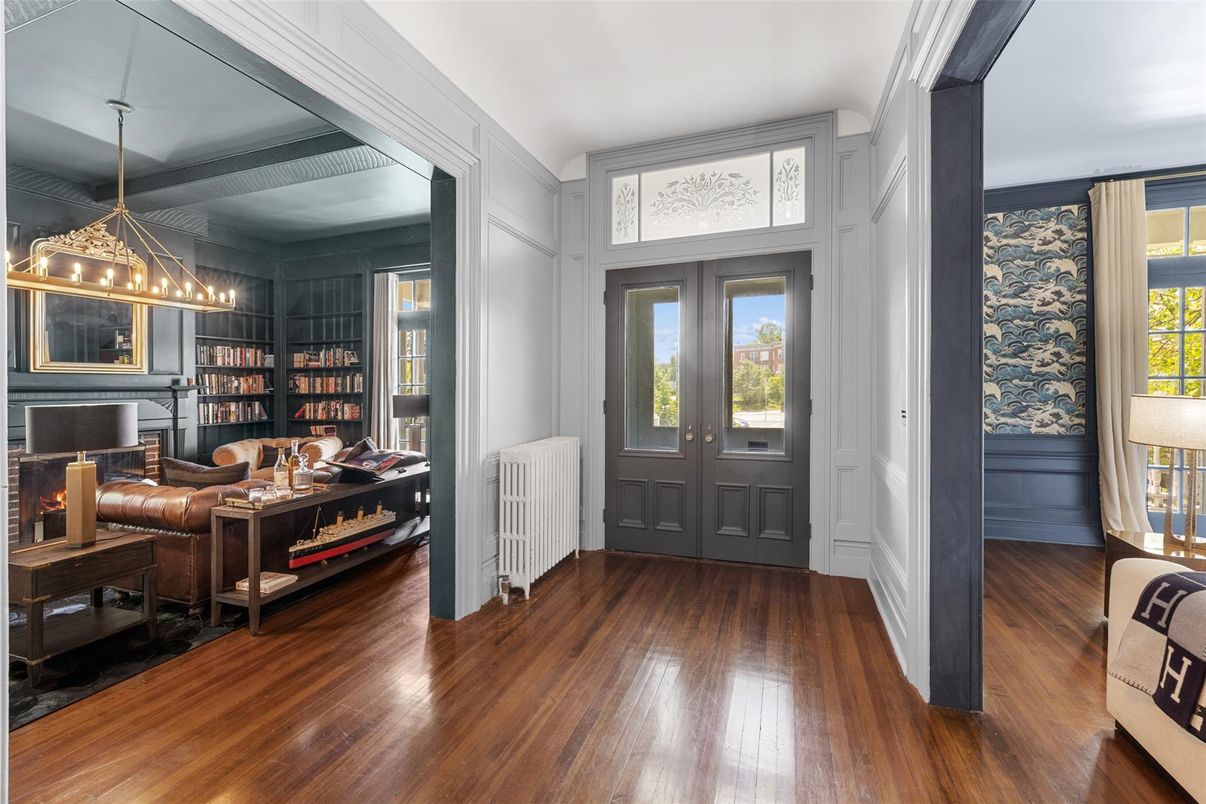 Home Office, Interior, Pendant Lights, Wood Texture Flooring