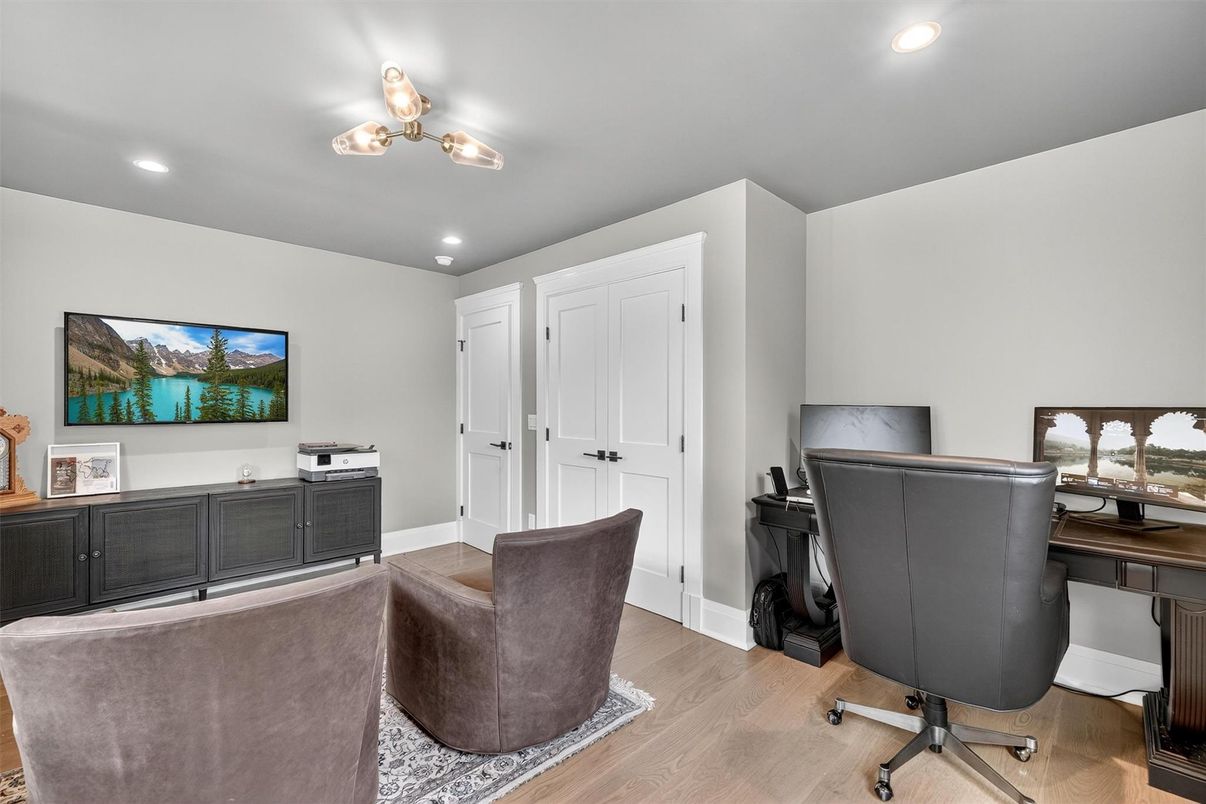 Home Office, Interior, Recessed Lighting, Wood Texture Flooring