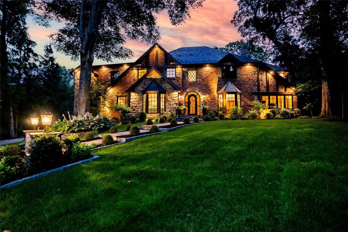 Backyard, Exterior, Facade, Brick Facade, Tudor Revival