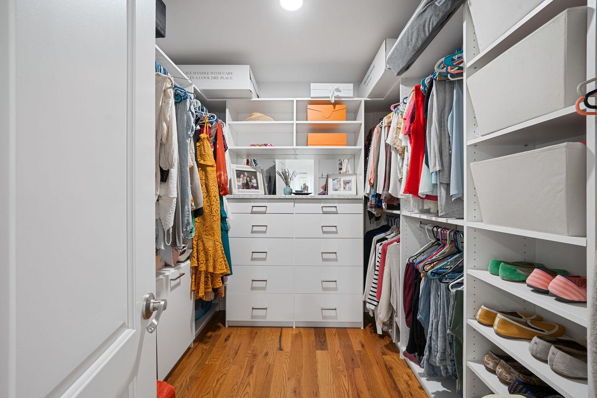 Interior, Recessed Lighting, Walk-in Closets, Wood Texture Flooring