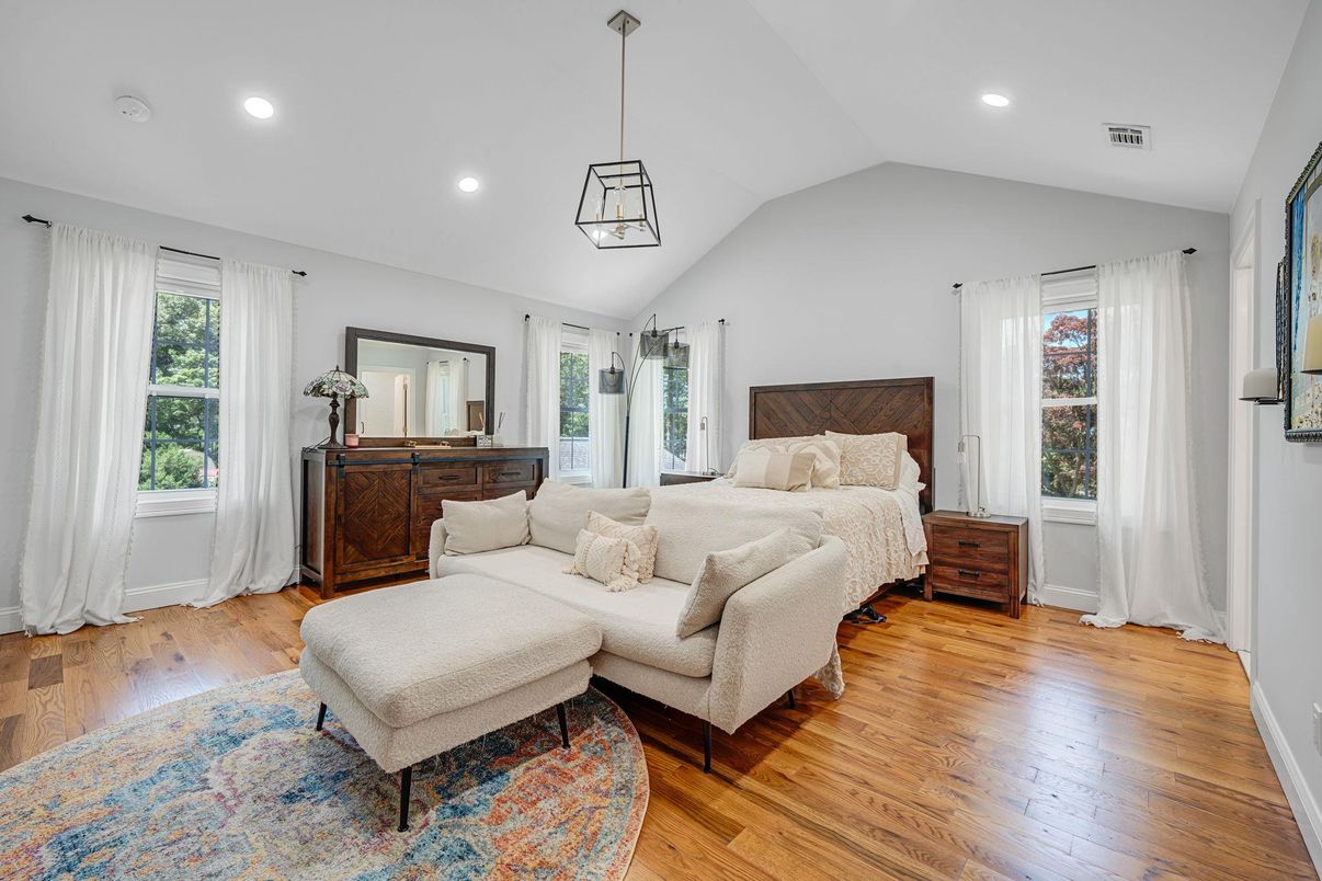 Bedroom, Interior, Pendant Lights, Recessed Lighting, Wood Texture Flooring