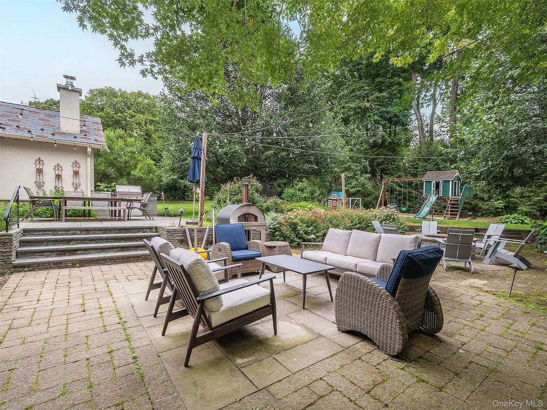 Backyard, Exterior, Playground