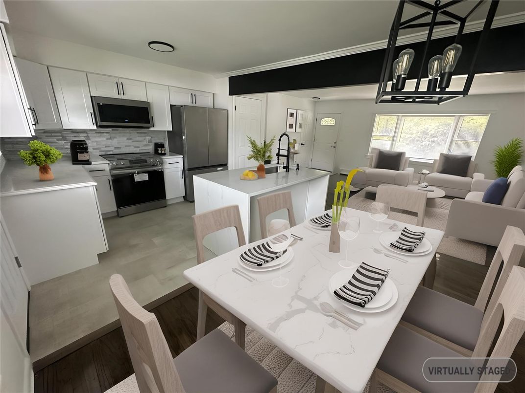 Dining room, Interior, Kitchen, Living room, Pendant Lights, Stainless Steel Appliances, Wood Texture Flooring