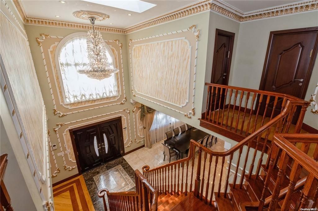 Chandelier, Fireplace, Interior, Recessed Lighting, Wood Texture Flooring