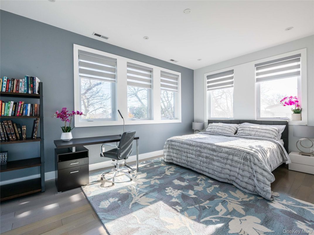 Bedroom, Home Office, Interior, Recessed Lighting, Wood Texture Flooring